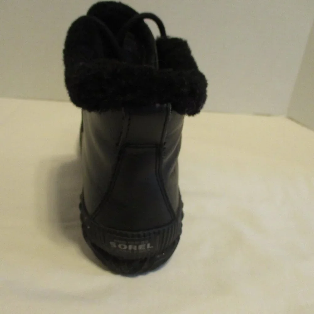 Sorel Shoes Woman Size 6.5 Black Faux Fur Lining Waterproof Outdoors Boots